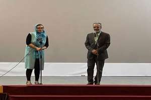 سینمای معناگرای ایران حاوی پیام روشنی برای جهانیان است