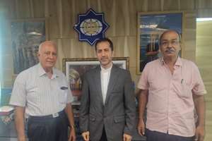 آموزش زبان و ادبیات فارسی در بمبئی