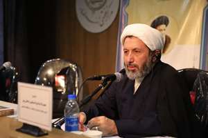 جهان اسلام بیش از پیش نیازمند قرابت و نزدیکی دو حوزه بزرگ قم و نجف است