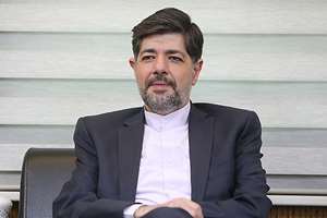 پیروان ادیان و مذاهب مختلف با صلح و دوستی در ایران زندگی می‌کنند