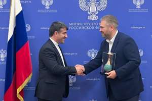 فرهنگ پیشران سایر حوزه‌هاست