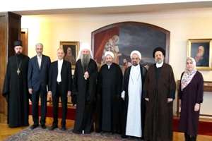 ایران با فرهنگ و تمدن غنی سرزمین الهی است