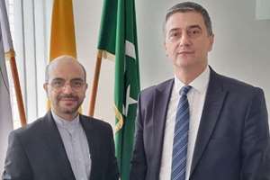 علاقه‌مندی مدرسه دینی بهرام بیگ بوسنی به زبان فارسی
