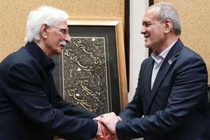 نمادی از پیوند دیرین؛ تابلوی خوشنویسی اقبال لاهوری به رئیس‌جمهوری ایران در سفر پاکستان اهدا شد