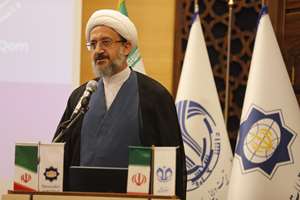 رئیس دانشگاه قم: نیازمند فعالیت‌های شبکه‌ای همگرا و هم افزا در علوم اسلامی هستیم
