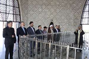 بازدید هیأت پارلمانی ایران از مزار قائد اعظم پاکستان در کراچی