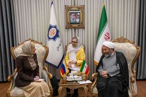 دیدار وزیر فرهنگ روسیه با رئیس سازمان فرهنگ و ارتباطات اسلامی؛ ایمانی‌پور: هفته فرهنگی روسیه تدبیر خوبی برای شروع توافق جامع راهبردی 25 ساله است