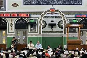 «محفل» در اندونزی؛ سفیر قرآنی ایران در مسجد الازهر: قرآن موجب نزدیکی قلب‌ها می‌شود
