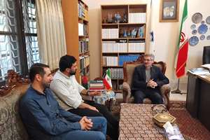 دیدار تهیه کنندگان برنامه قرآنی «محفل» با رایزن فرهنگی ایران در بنگلادش