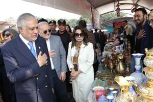 غرفه فرهنگ ایرانی در نمایشگاه وزارت خارجه پاکستان با استقبال گسترده روبه‌رو شد