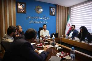 نشست تجاریسازی صنعت فیلم، سریال و انیمیشن با محوریت بومیسازی برگزار شد