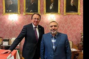 رایزن فرهنگی ایران در اتریش و شهردار سنپلتن دیدار کردند