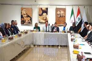 نشست علمی بررسی آزادی بیان بین غرب و شرق در بغداد برگزار شد