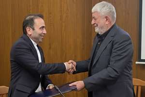 ایرانشناس ارمنستانی عضو افتخاری فرهنگستان زبان و ادب فارسی شد
