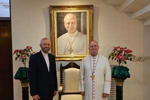 گفت‌وگوی رهبران دینی می‌تواند مسیر تازه‌ای به سوی صلح و همزیستی بگشاید