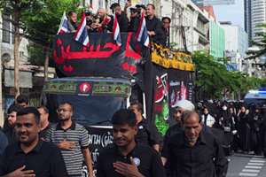 بزرگداشت رهبر شهید در بانکوک؛ از آیین تشییع نمادین تا راهپیمایی پرشور عزاداران