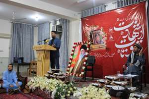 محفل «از تلاوت تا شهادت» به یاد رهبرشهید در مزار شریف برگزار شد