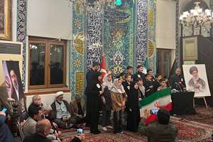 یادبود شهدا در مسجد تاریخی والده‌خان ایرانیان استانبول