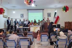 بزرگداشت روز معلم در مجتمع آموزشی امام حسین(ع) اسلام آباد