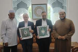 تعاملات «رستو» از کوالالامپور تا سمرقند امتداد دارد
