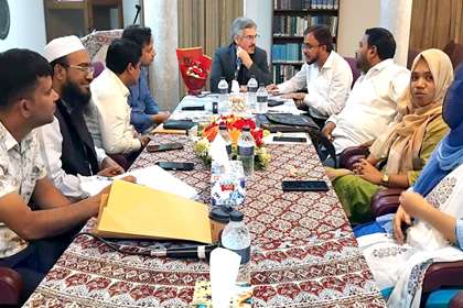 نشست دوره‌ای هیئت اجرایی انجمن فارسی در بنگلادش برگزار شد