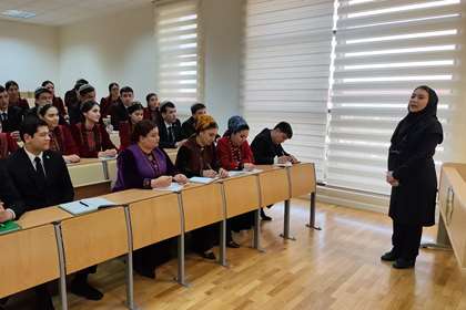 پنج دانشگاه ترکمنستان زیر چتر دانش فارسی؛ مخدومقلی فراغی میزبان کارگاه مهارت‌افزایی شد